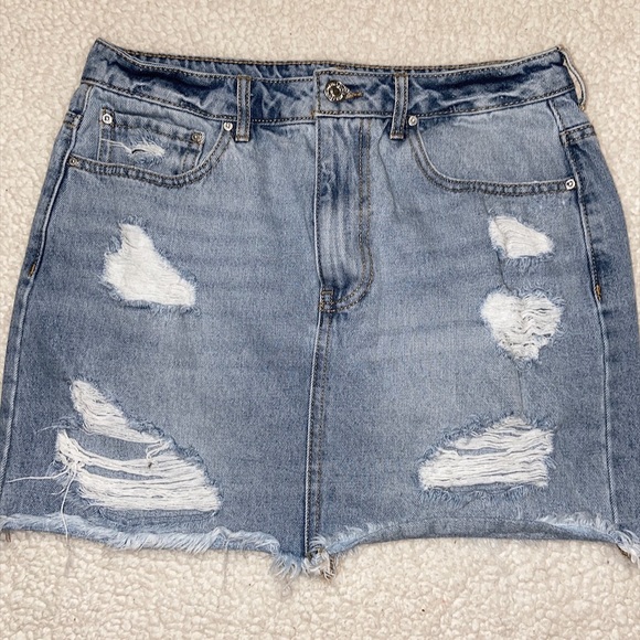 FOREVER21 Ripped Jean Mini Skirt - Picture 2 of 5